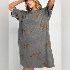 Easel Mineral Wash Cheetah Print T Shirt Dress Women’s Small In Ash Gray EUC